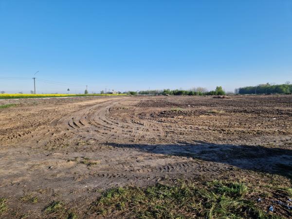 8c84733b-a023-45e8-9921-a31d701e2692-ly5wkzka